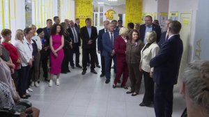 Губернатор оценил обновленную школу в Бежице