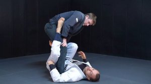 4 - Controls and Positioning - Foot on the Hip