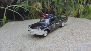 Модель ГАЗ-13 Чайка от Технопарка