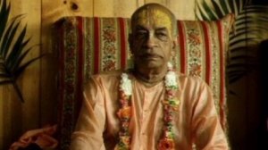 Фрагмент лекции Шрилы Прабхупады 22.08.1966, Нью-Йорк. Бог - всегда остаётся Богом!