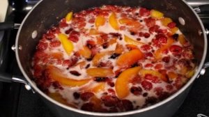 Фруктовый холодный чай