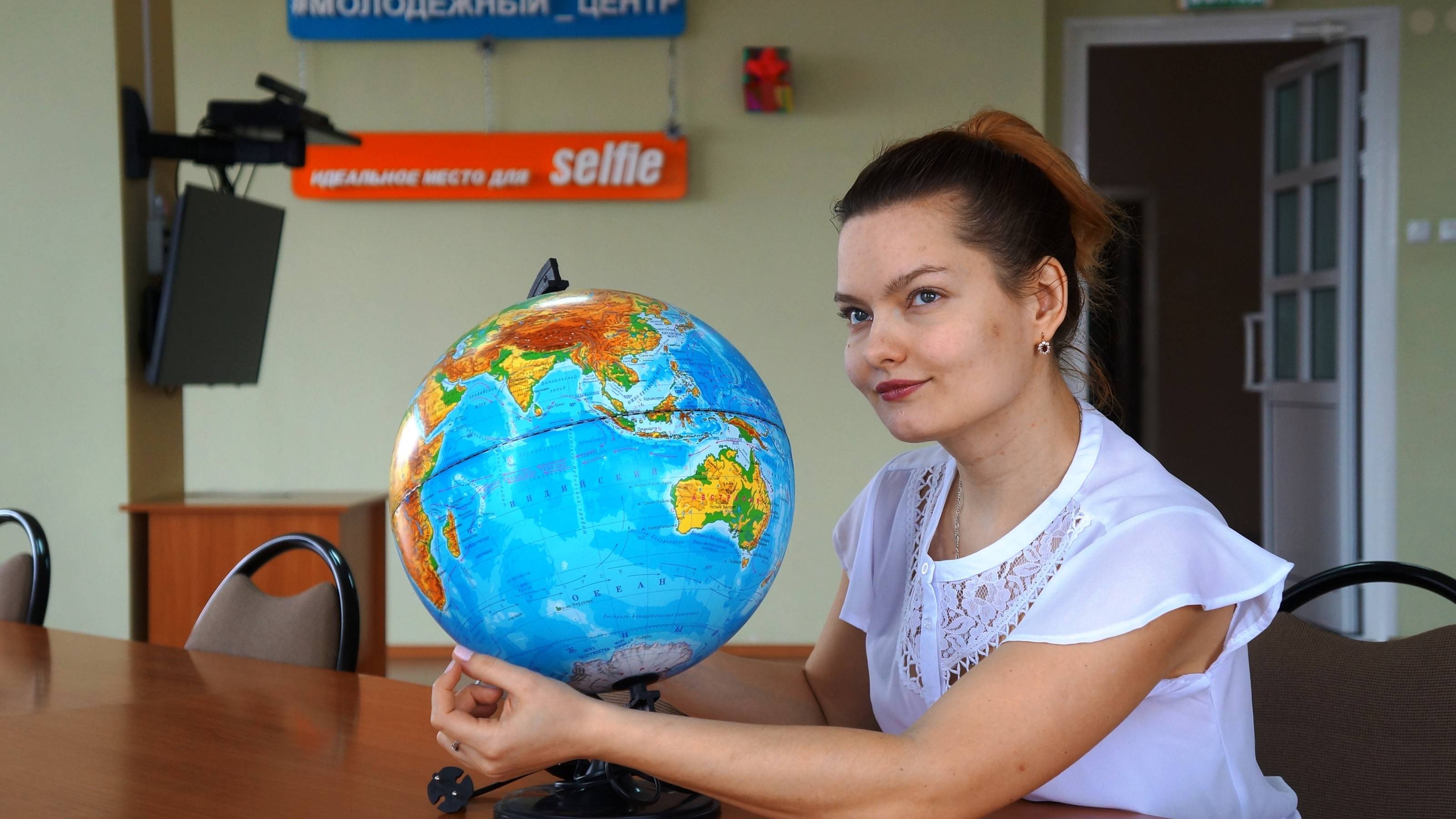 Видеовизитка на конкурс "Библиотекарь года - 2025" смотреть онлайн