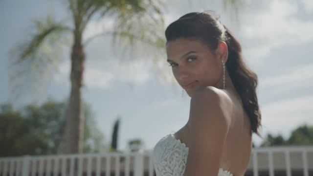 Smiling смотреть онлайн