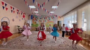 День Государственного флага России в Днепрорудненском детском саду №7 «Теремок»