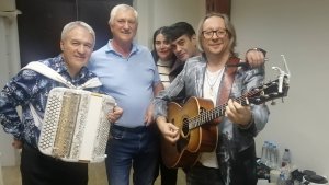 Песня про Малахова и его передачу (Ярослав Семенов )