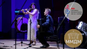 "Узоры луговые", Ансамбль имени Локтева. "Lugovois patterns", the Loktev ensemble.