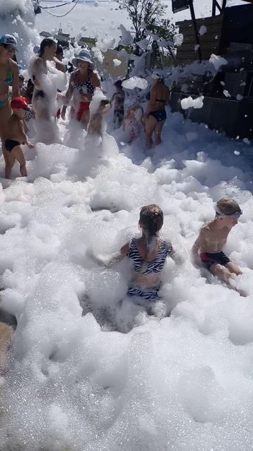 Пенная вечеринка! смотреть онлайн