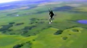 1995 год. Тюмень. Прыжки парашютистов