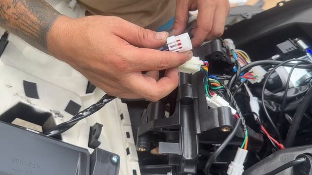 Как собрать китайский скутер ADV 180 на инжекторе своими руками смотреть онлайн