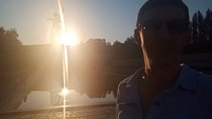 2025-07-21 Тимофей 8 лет мороженое на Мамаевом кургане