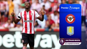 Обзор матча 2 тура Английской Премьер-Лиги НА РУССКОМ. Брентфорд ― Астон Вилла