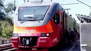 Поезда на ст. Красноармейская. Часть 2. Иль 2025 года