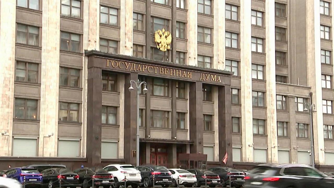 Большинство депутатов поддерживает запрет продажи вейпов в РФ, заявил Володин