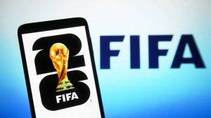 Футболиста Мостового поздравил с днем рождения президент ФИФА Инфантино