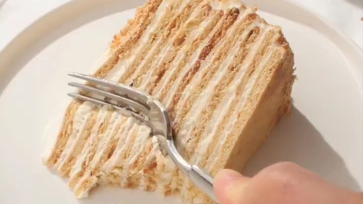 Медовый ТОРТ...🍰🍯😋    Рецепт в описании ✍️