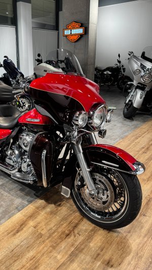 2011 Electra Glide Ultra Limited 103 ABS