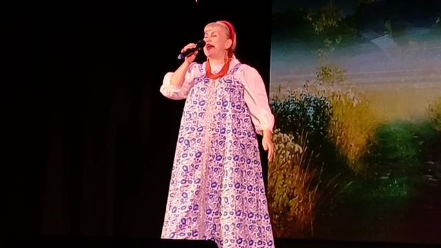 Праздничный концерт, ко дню Российского флага. смотреть онлайн