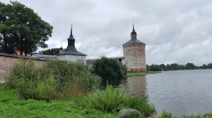Кириллов. Кирилло-Белозерский монастырь — один из крупнейших русских монастырей. 1397 год.