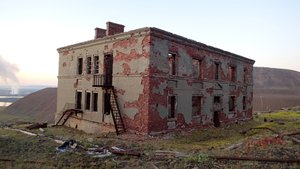 2025.08.23. Норильск, пос. Западный. Посвящается бывшим жителям посёлка и любителям заброшек!