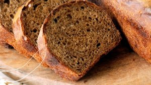 Ароматный хлеб на квасе