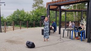 ⭐Песня "Где-то за морем", исполняет Людмила Злобина