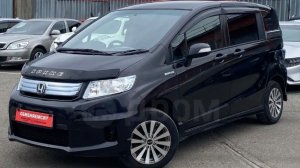 HONDA FREED SPIKE 1.5 AT 2011