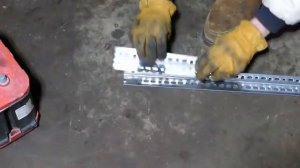 Getting My Ford All Bundled Up And Ready For Winter -Видео от SimonFordman