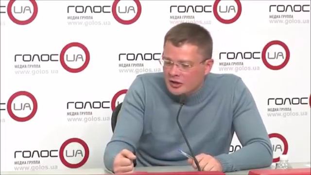 Хомячок в рваных носках врет как дышит. 2017. Сейчас он подлизывает Зеле, а тогда стучал на меняСБУ