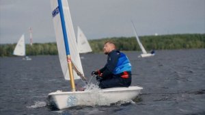 За Полярным кругом продолжают зажигать под парусом!