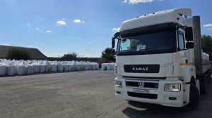 Работа около дома...рейс на Ессентуки...и снова удобрения