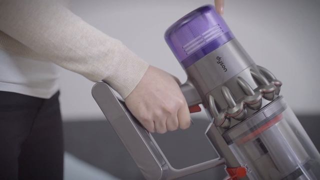 What to do if your screen displays a 'filter not sealed' message on your Dyson V11™ cordless vacuum смотреть онлайн