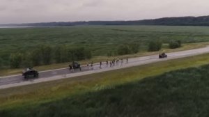 ДОЛГАЯ ПРОГУЛКА фильм 2025 полностью читай описание