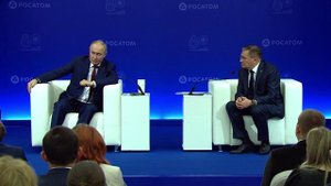 22.08.2025_Встреча с молодыми сотрудниками предприятий атомной отрасли