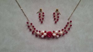 Комплект украшений из имитации рубина