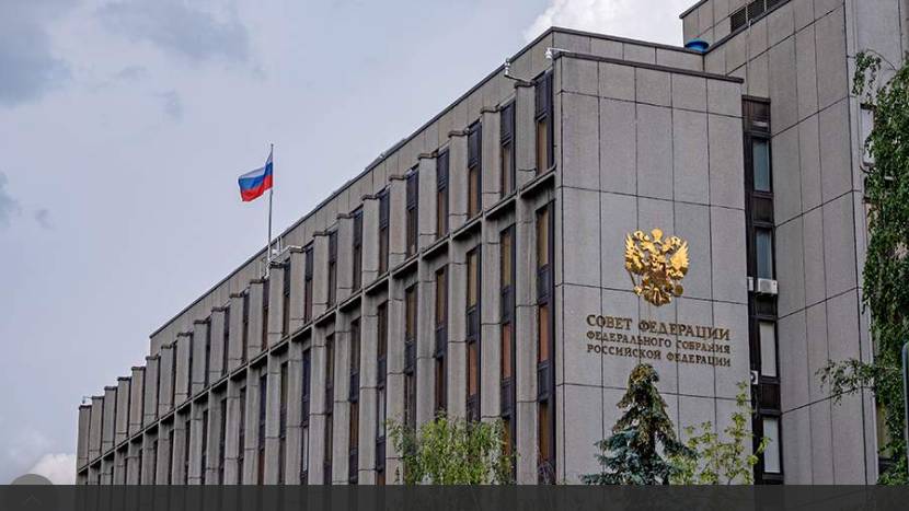 В Совфеде раскрыли необходимый для встречи Путина и Трампа с Зеленским шаг