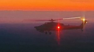 Ми-28 с элегантной подсветкой оконцовок лопастей винта