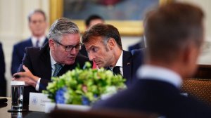 Лидеры стран ЕС всеми силами препятствуют мирному диалогу РФ и Украины