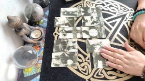 🔮🔮 Что скрывает муж _ таро расклад