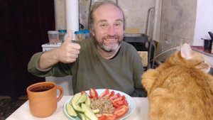 обед с Рыжулей. как бы не сорваться с диеты. мукбанг. обжор. еда на камеру. диета. шизофрения