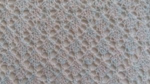 9. Мелкие ромбы в ажуре