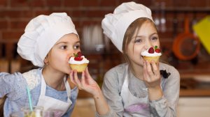 Детский кулинарный день рождения в нашей студии.