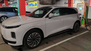 зарядная станция на 380в в гараже.