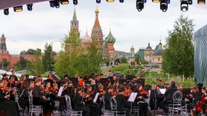 Выступление учеников Академии джаза в составе Детского симфонического оркестра Москвы.