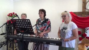 прихожу к тебе я с хвалою