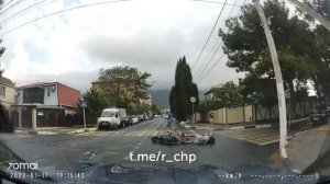 Мотоциклист "Испугался пешехода" в Геленджике