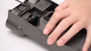 Как установить док-станцию для беспроводного пылесоса Dyson Cyclone V10™