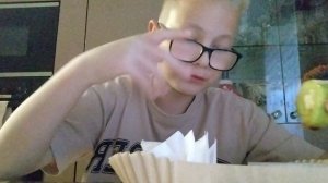 моя сестра выполняет мои желания