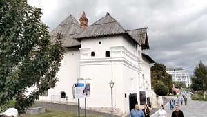 Достопримечательность Москвы. Старый английский двор в Зарядье. История
