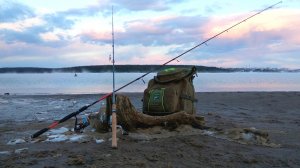 Рыбалка для новичков,ловим мелочёвку на озере,поплавочная удочка и донка,рыба