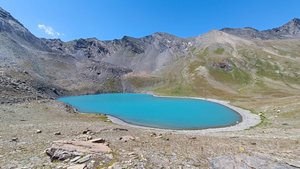 Зругское озеро Северная Осетия (Россия)